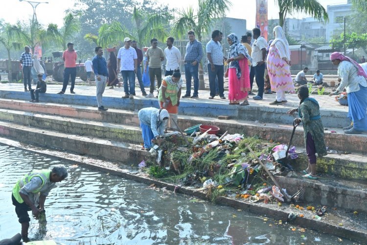 छठ पर्व की तैयारी तेज़: जोन-3 में तालाबों और बाजारों की सफाई युद्धस्तर पर
